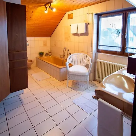 Bed & Breakfast Haus Rose 4*