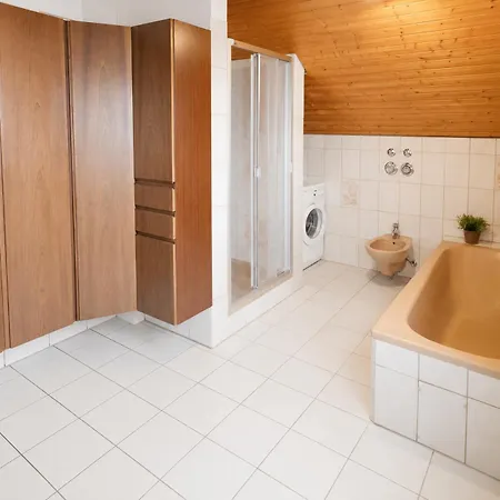 Haus Rose Bed and Breakfast Allensbach