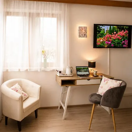 Haus Rose B&B 4*