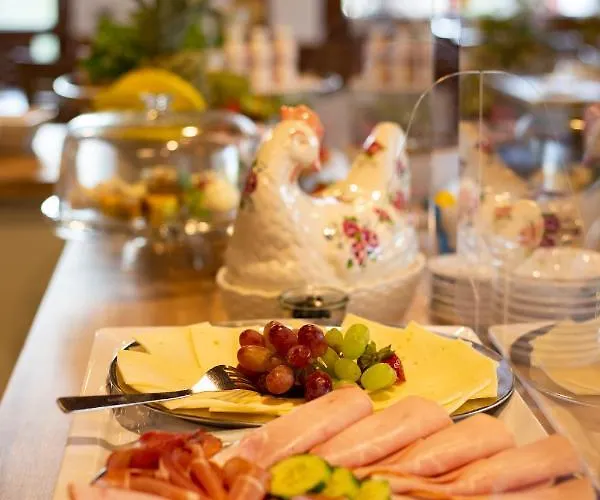 Haus Rose 4* 알렌스바하